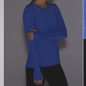 Lululemon On Track Long Sleeve
- Heathered Cerulean Blue